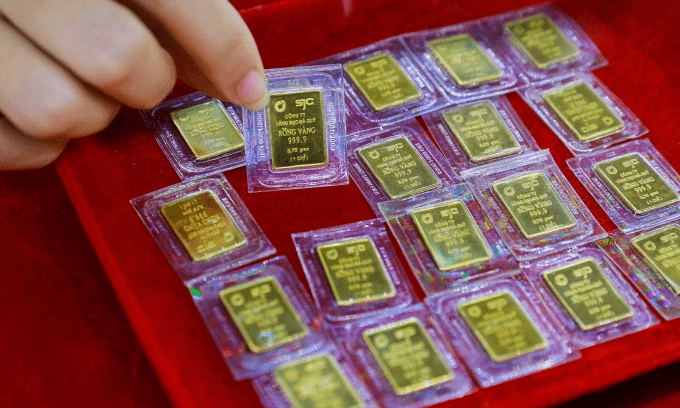 Ministry clarifies tax on gold bar transactions amid market concerns
