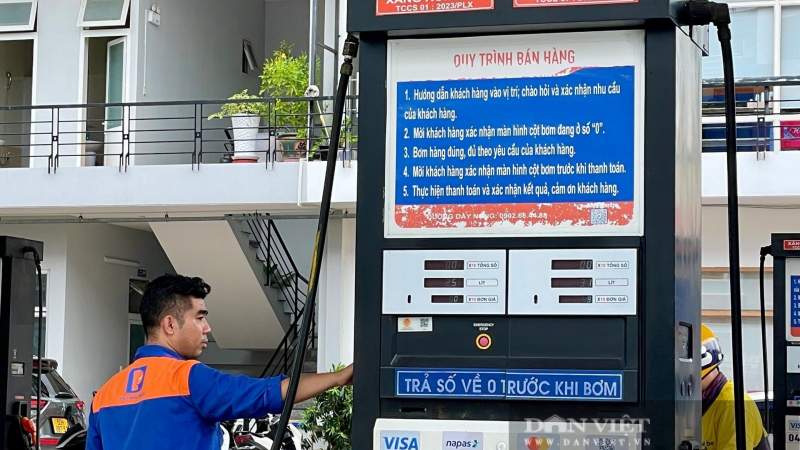 Rực lửa, dự báo chiều nay xăng dầu trong nước tăng lần thứ hai liên tiếp?