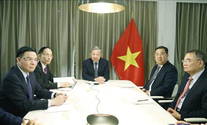 Tổng Bí thư Tô Lâm đã điện đàm với Thượng nghị sĩ Steve Daines. Ảnh: TTXVN