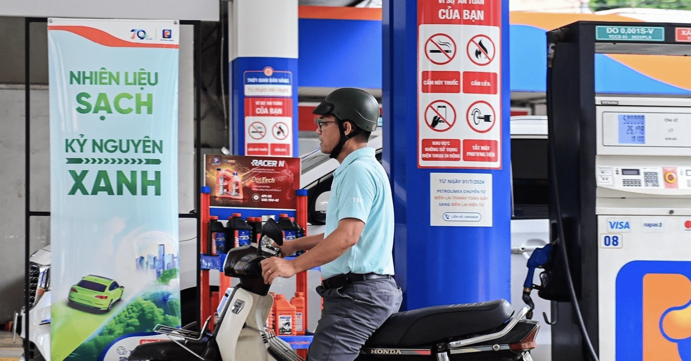 Trước giờ G, doanh nghiệp hiến kế giảm giá xăng sinh học E10