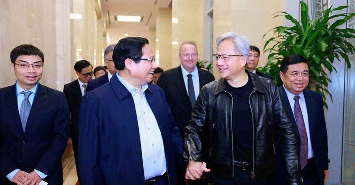 Từ gia công tiến lên làm chủ