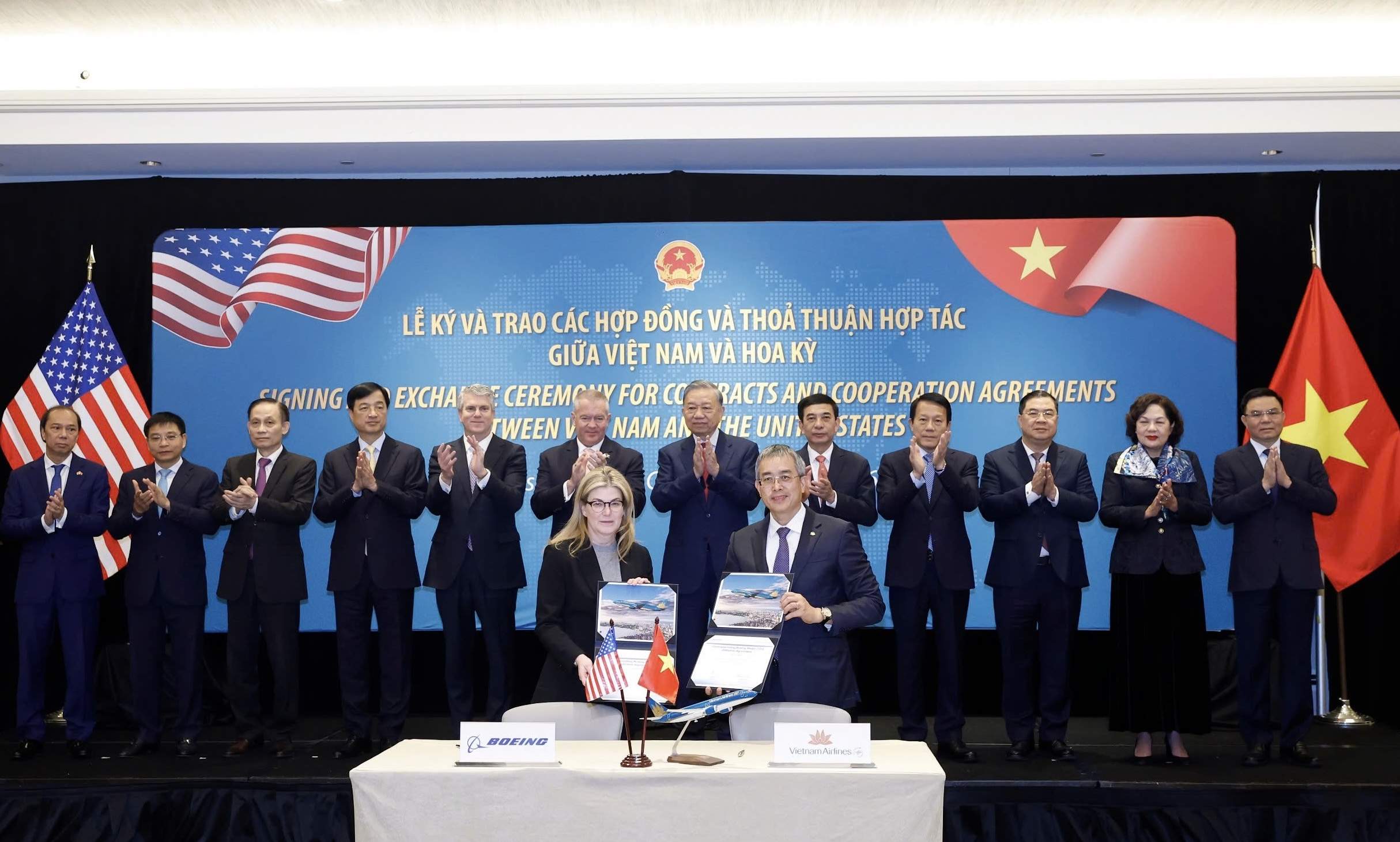 Vietnam Airlines đã ký kết mua 50 tàu bay thân hẹp Boeing 737-8 trị giá lên đến 8,1 tỷ USD tại Washington, D.C. Ảnh: Vietnam Airlines.