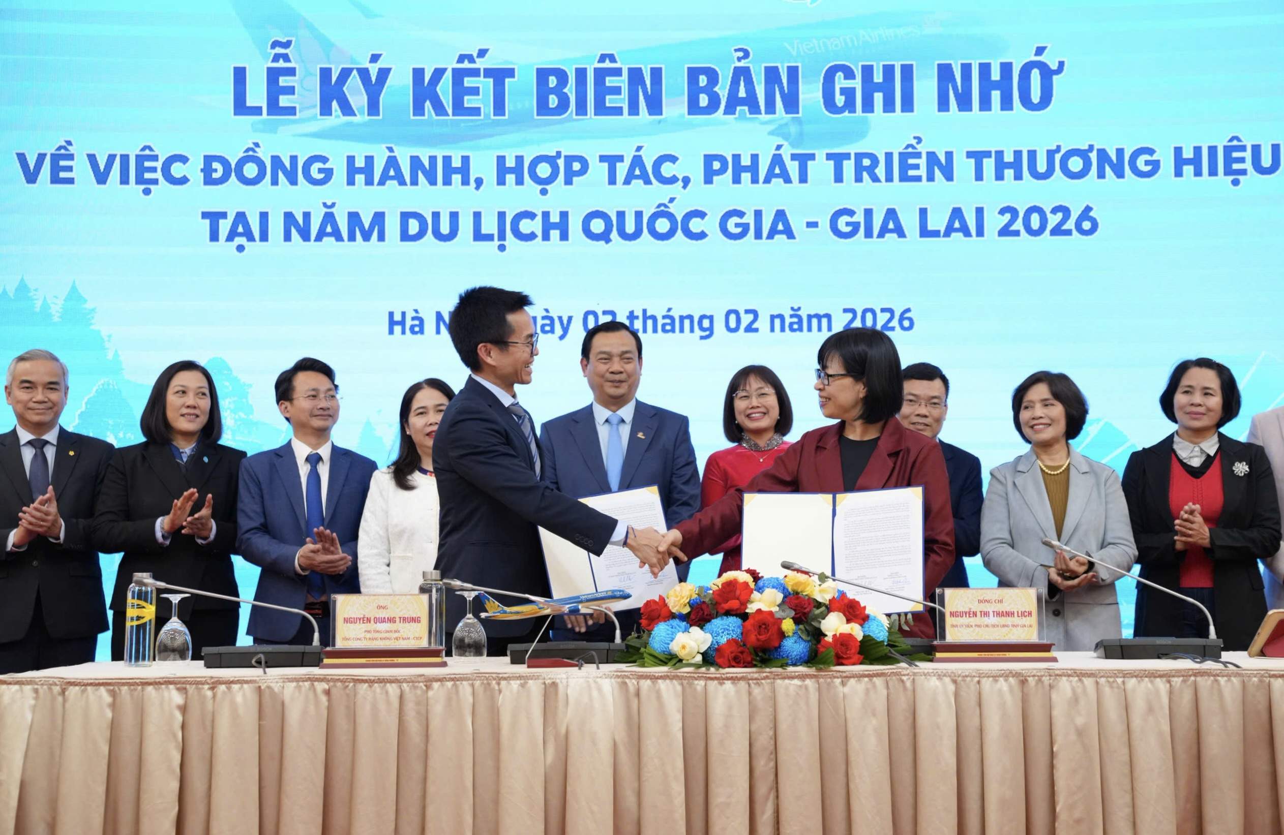 Sự hợp tác này không chỉ góp phần thúc đẩy phát triển du lịch – kinh tế địa phương, mà còn thể hiện vai trò tiên phong của Gia Lai trong việc gắn kết với Hãng Hàng không Quốc gia. Ảnh: Vietnam Airlines.