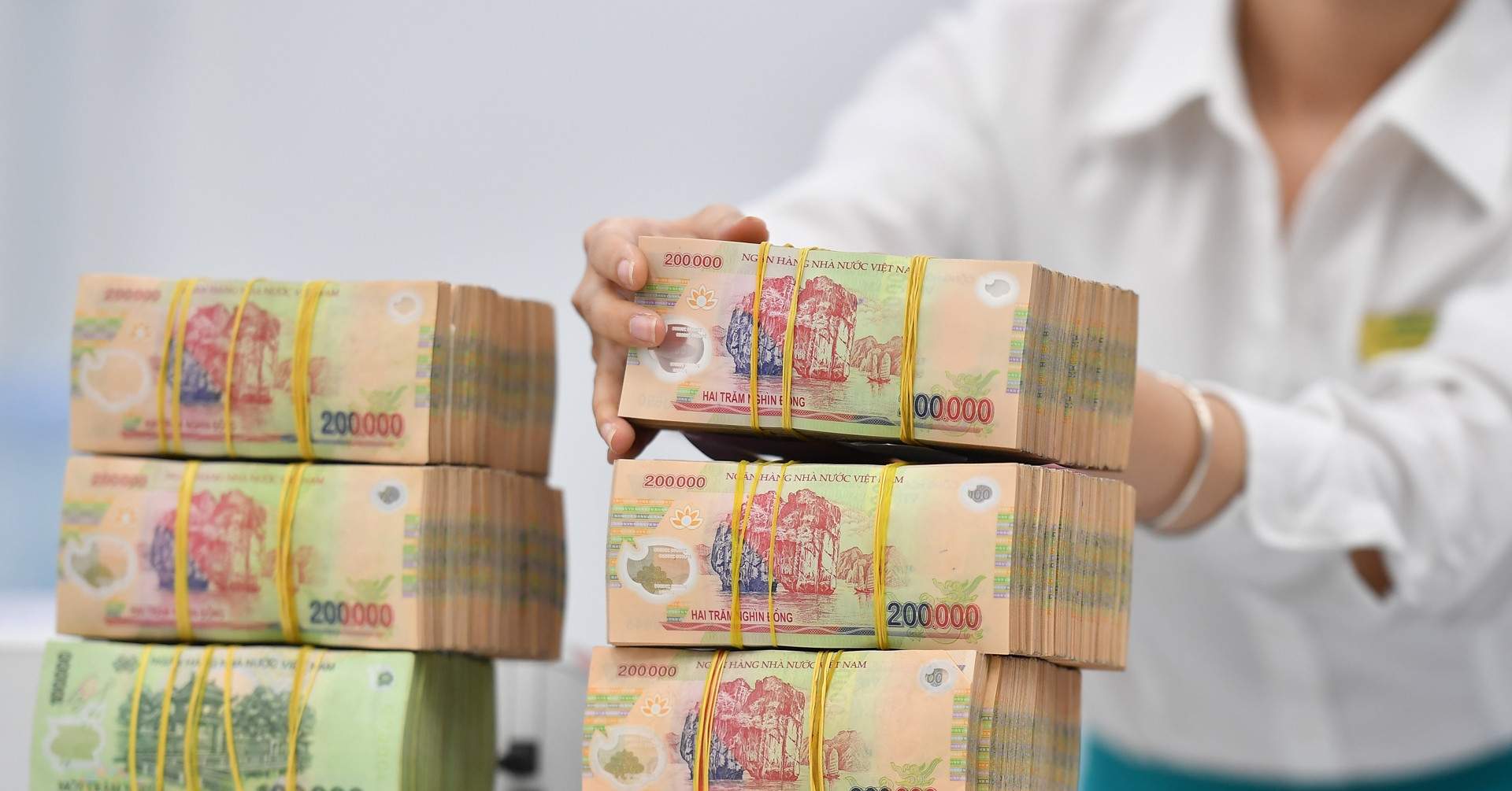 Mua nhà 12 tỷ ở Hải Phòng, phát hiện 'bẫy’ trong hợp đồng đặt cọc, mất 70% tiền