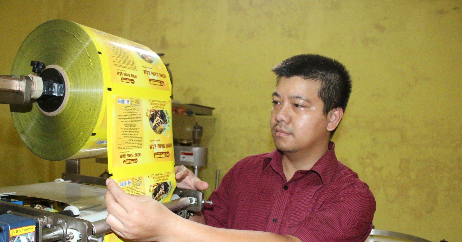 Bỏ phố thị về quê khởi nghiệp để giúp bà con dân tộc thiểu số tiêu thụ dược liệu