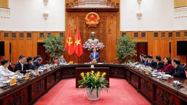 Chính sách tiền tệ và tài khóa hỗ trợ, thúc đẩy lẫn nhau