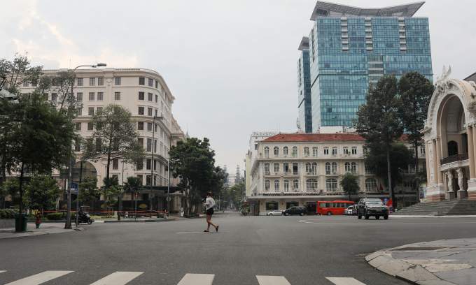 HCMC’s Dong Khoi Street again ranks among world’s 20 most expensive retail spots
