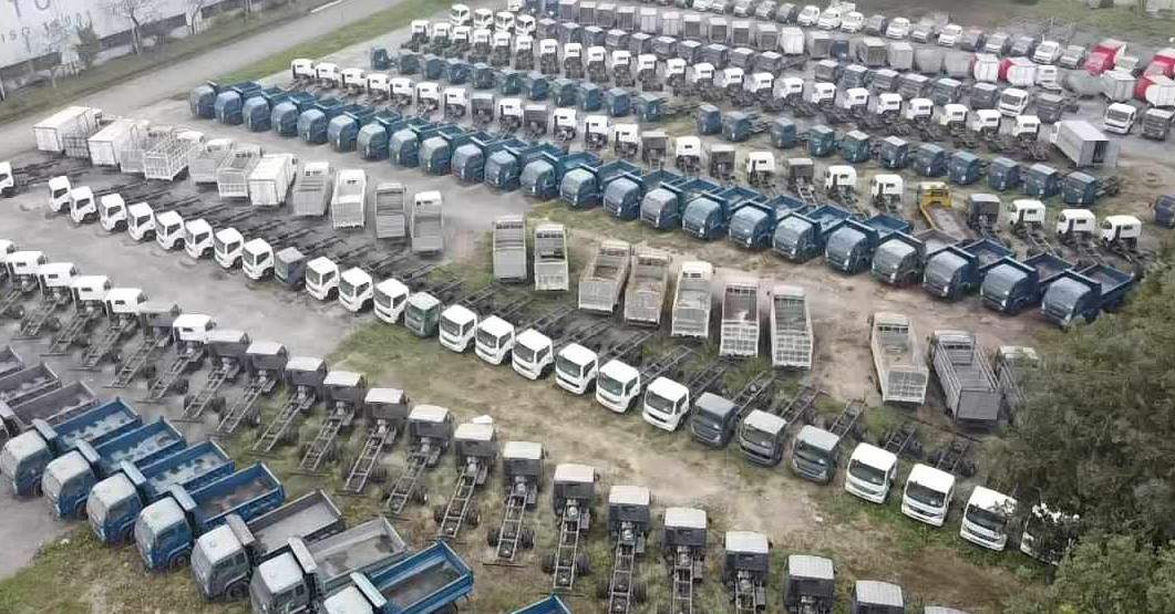 Nhiều lần đấu giá vẫn ế, ‘ông lớn' VEAM lại rao bán lô 1.492 ô tô 
