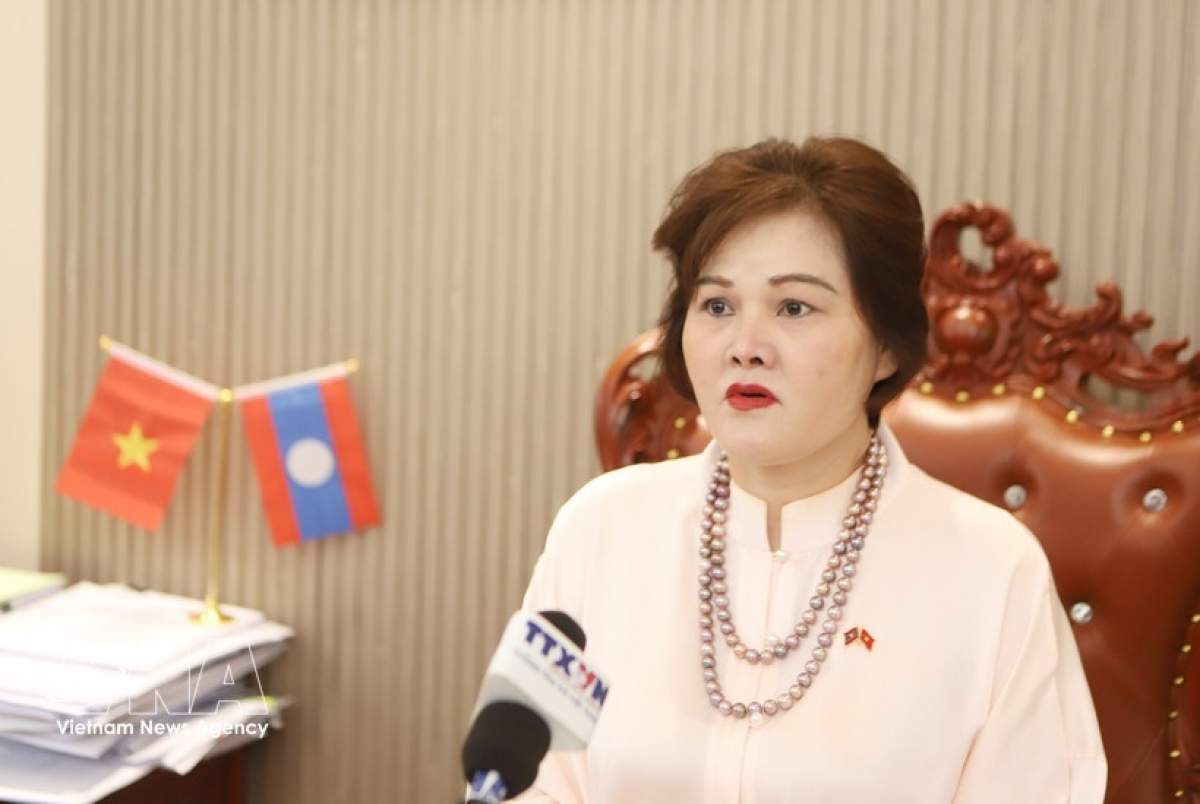 Vietnamese businesses in Laos express confidence in national political system ahead of general elections