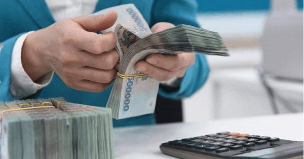 Lãi suất liên ngân hàng “hạ nhiệt”, LPBank tăng mạnh lãi suất tiết kiệm