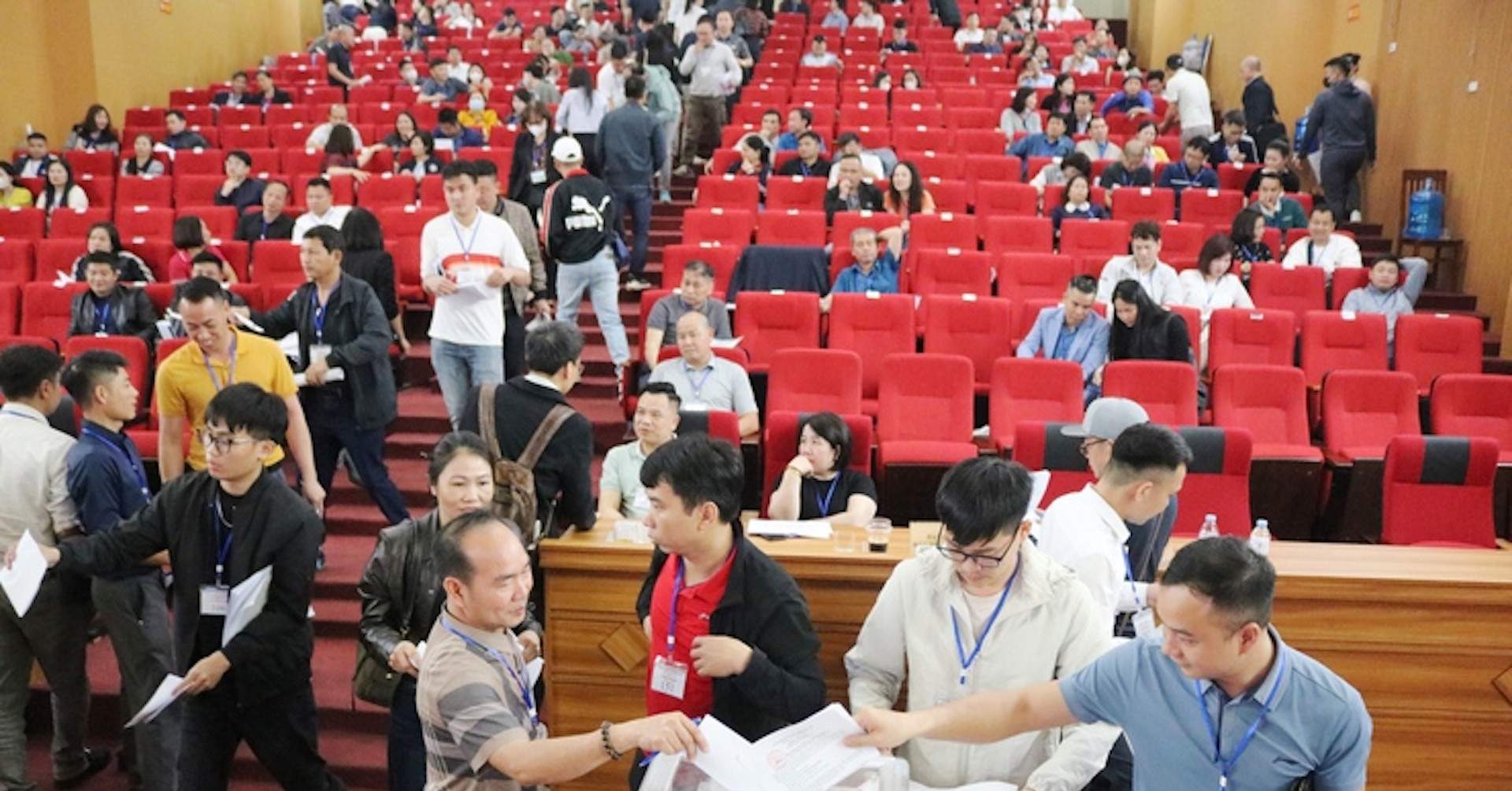 Bất ngờ tăng vọt 11 lần, đất đấu giá ven Hà Nội có lô gần 16 tỷ đồng