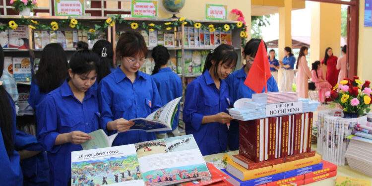 Khi không gian đọc trở thành hạ tầng văn hóa ở cơ sở 1 Khi không gian đọc trở thành hạ tầng văn hóa ở cơ sở