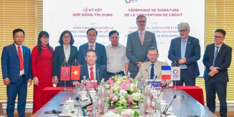 Agribank and AFD sign climate finance deal to boost green growth 1 Agribank and AFD sign climate finance deal to boost green growth
