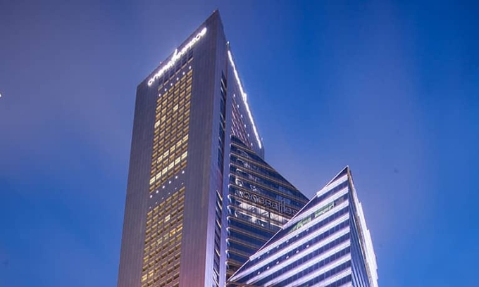 Billionaires eye one of Singapore’s tallest skyscrapers in $1.8B sale