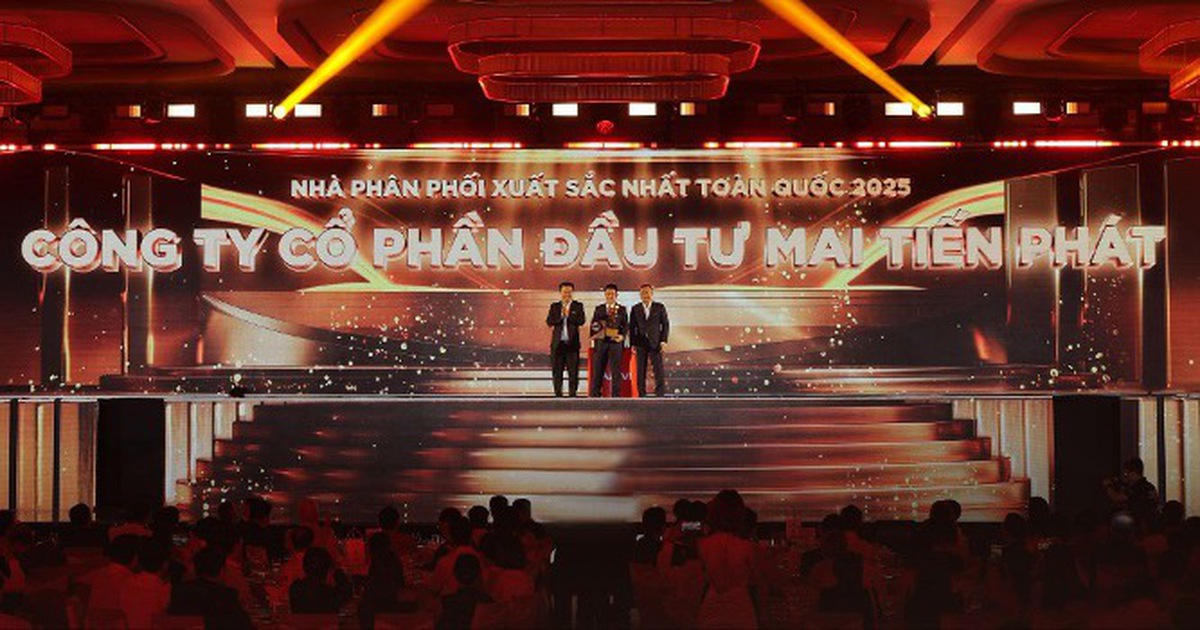 Cadivi tri ân hệ thống phân phối và đối tác với chủ đề ‘đồng hành dẫn đầu' 2 Cadivi tri ân hệ thống phân phối và đối tác với chủ đề ‘đồng hành dẫn đầu'