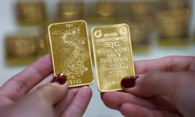 Gold prices drop - VnExpress International