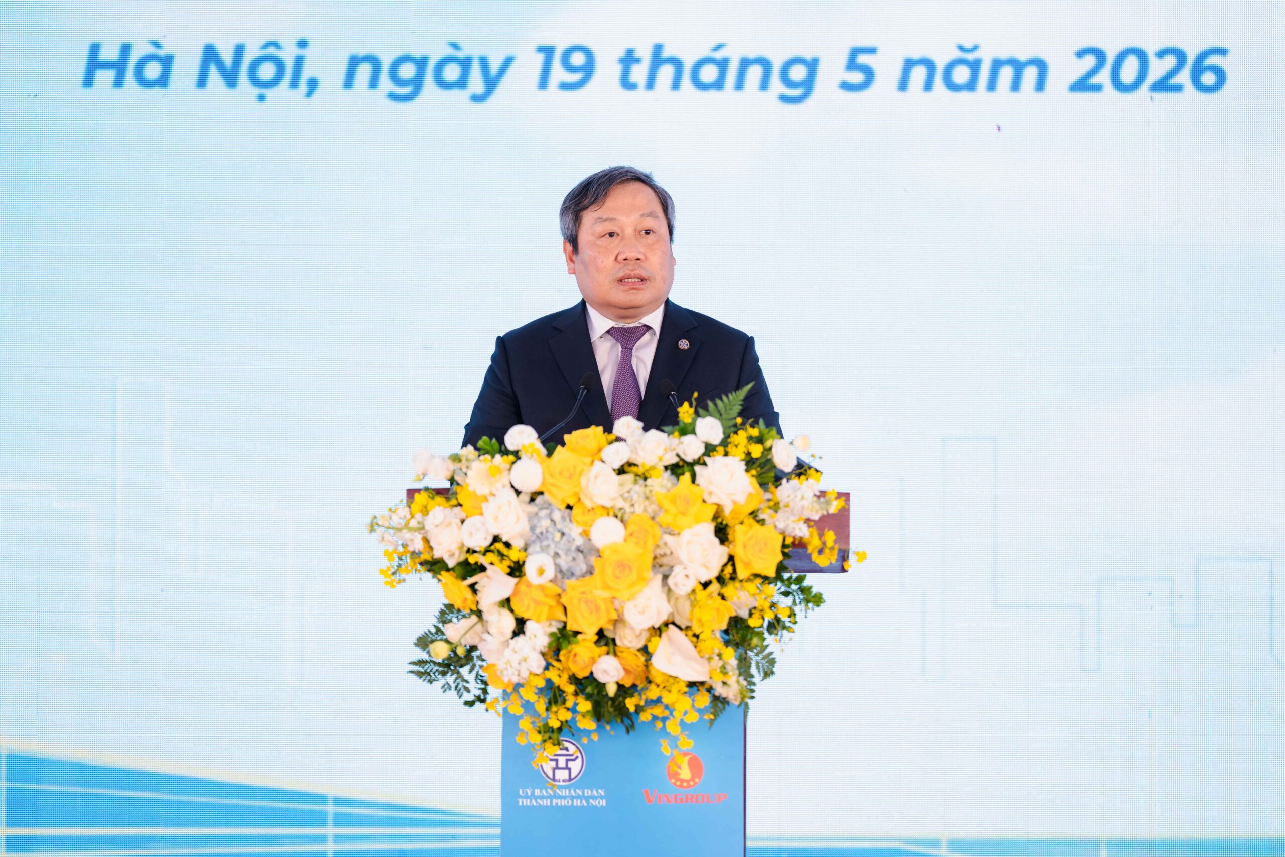 Hà Nội : Khởi công dự án gần 162.000 tỷ đồng nâng cấp trục Quốc lộ 1A 2 Chủ tịch UBND TP Hà Nội Vũ Đại Thắng phát biểu tại Lễ khởi công dự án.