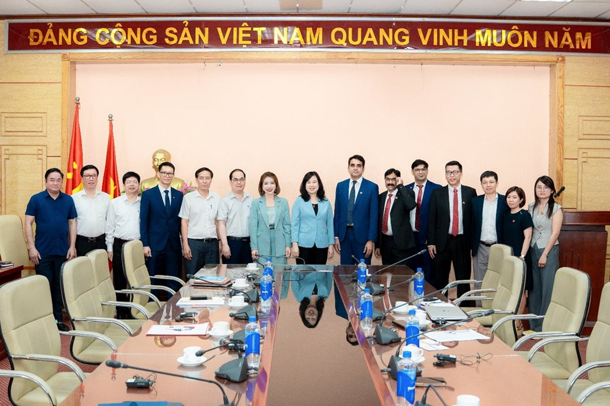Sau MOU tại Ấn Độ, Vinapharm và tập đoàn dược phẩm hàng đầu Ấn Độ Hetero Labs đã làm gì? Sau MOU tại Ấn Độ, Vinapharm và tập đoàn dược phẩm hàng đầu Ấn Độ Hetero Labs đã làm gì?