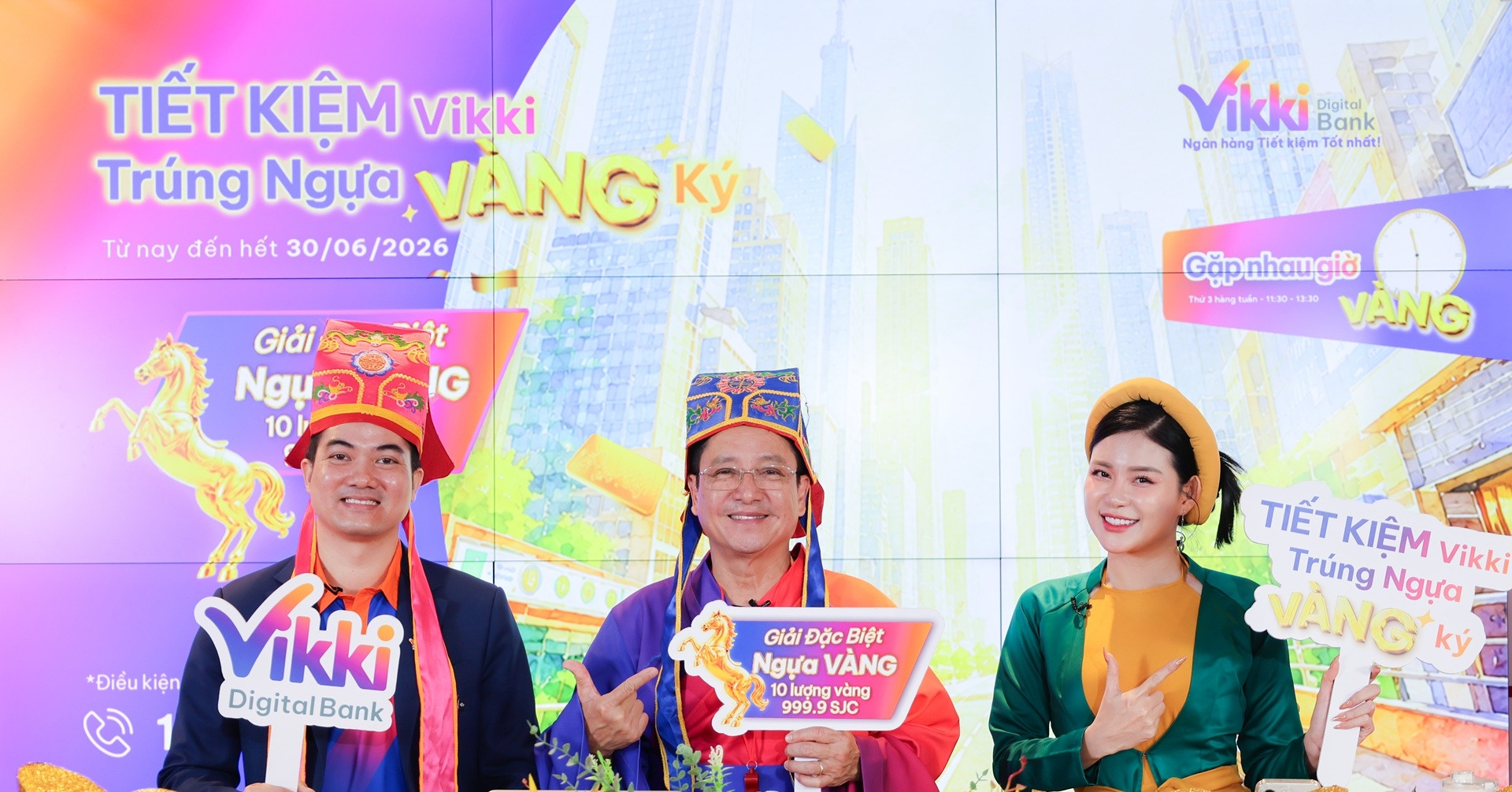 Tiết kiệm Vikki - Trúng Ngựa Vàng Ký: Hàng trăm chỉ vàng đã tìm thấy chủ nhân 2 Tiết kiệm Vikki - Trúng Ngựa Vàng Ký: Hàng trăm chỉ vàng đã tìm thấy chủ nhân
