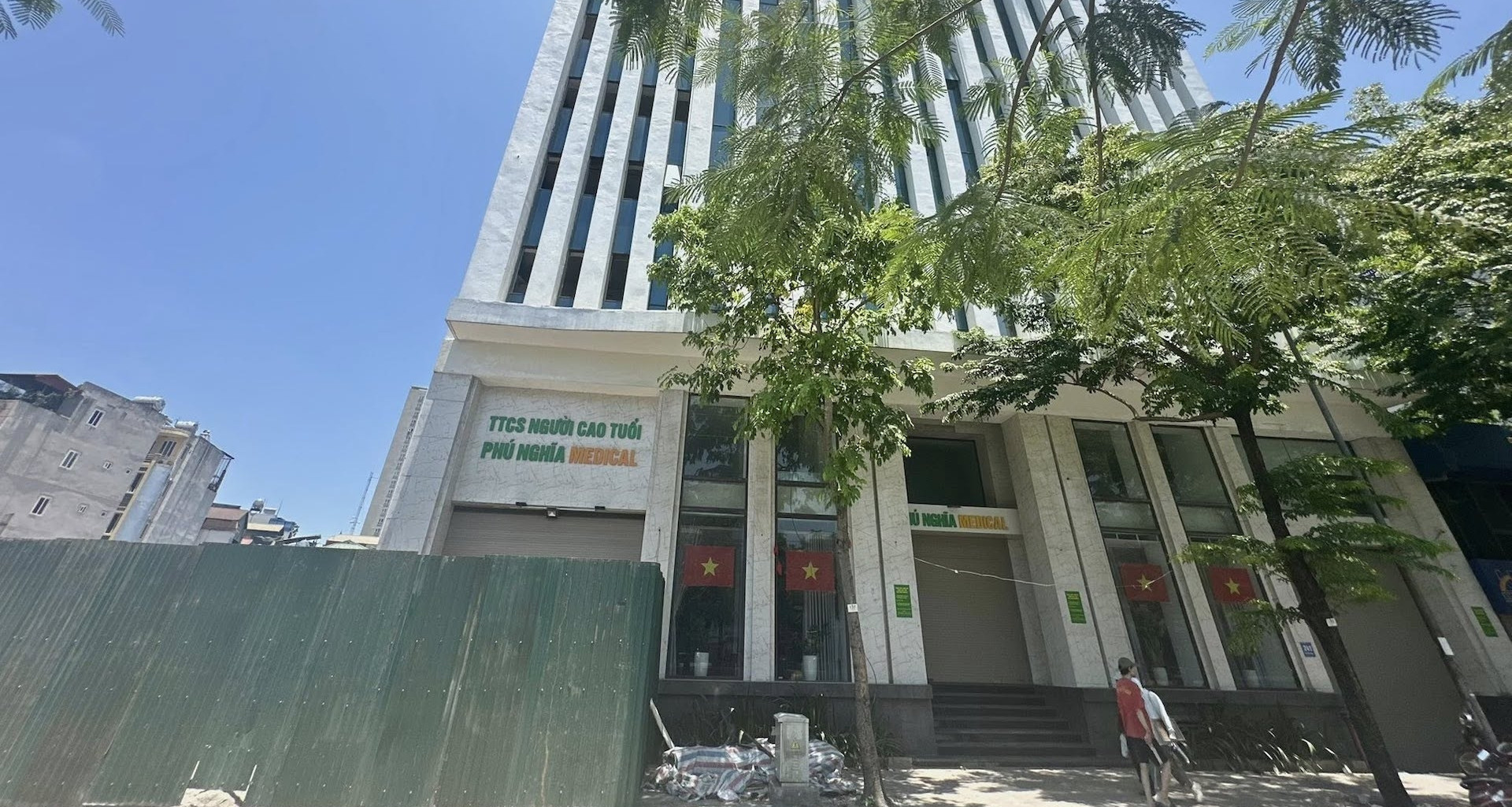 ‘Cắt góc’ cao ốc sát sông Tô Lịch để làm đường; ‘cuộc chơi’ mới của nhà ở Hà Nội