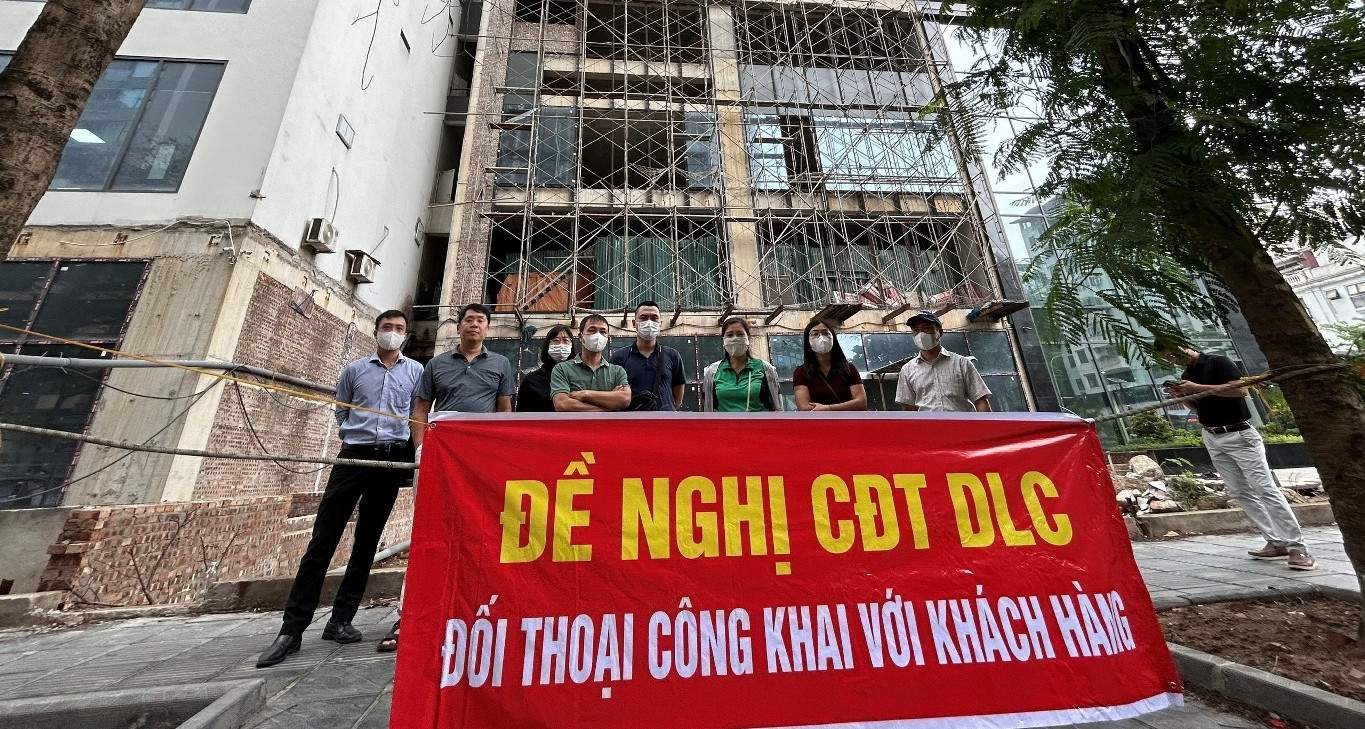 Dự án Harmony Square nhiều lần lùi bàn giao, người mua áp lực thuê nhà, nợ vay