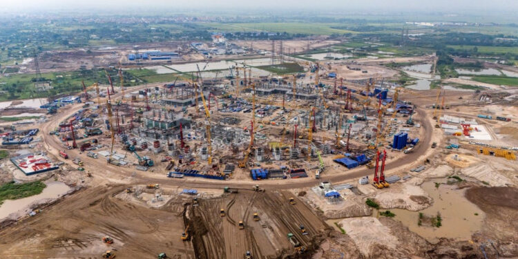 Siêu tiến độ sân vận động lớn nhất hành tinh 1 Siêu tiến độ sân vận động lớn nhất hành tinh