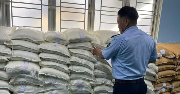 Bộ Công Thương cùng lúc ban hành 2 quyết định bảo vệ ngành mía đường Bộ Công Thương cùng lúc ban hành 2 quyết định bảo vệ ngành mía đường