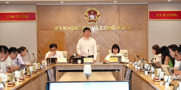 Chính sách thu hút nhân tài khoa học công nghệ Việt Nam 2025