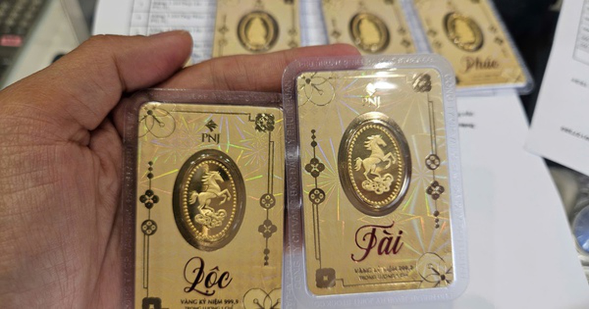 Cuối ngày 3-6, bạc SACOMBANK-SBJ, Ancarat, Phú Quý về sát mốc 2,9 triệu đồng/lượng Cuối ngày 3-6, bạc SACOMBANK-SBJ, Ancarat, Phú Quý về sát mốc 2,9 triệu đồng/lượng