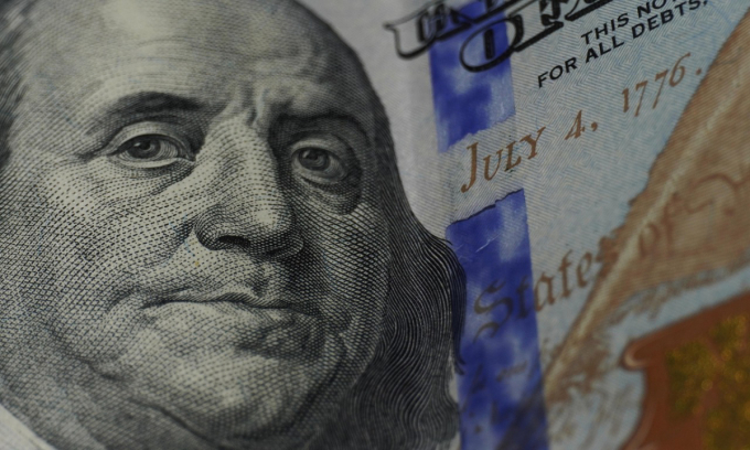 Dollar rises against dong – VnExpress International
