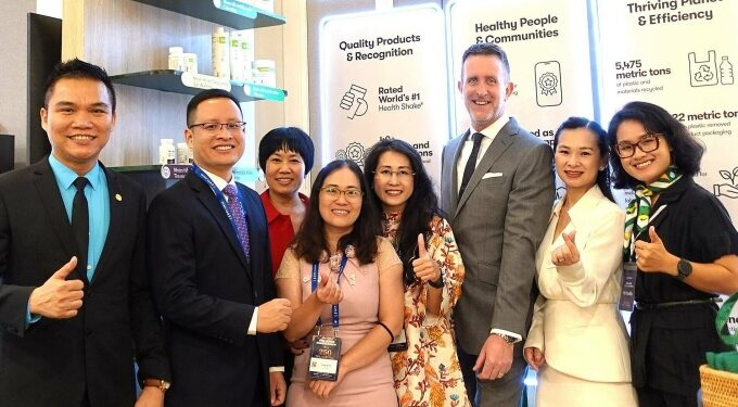 Herbalife strengthens sustainable development cooperation in Vietnam