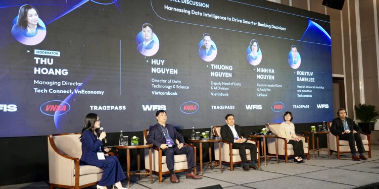 Làm chủ dữ liệu thông minh trong kỷ nguyên AI và ngân hàng số