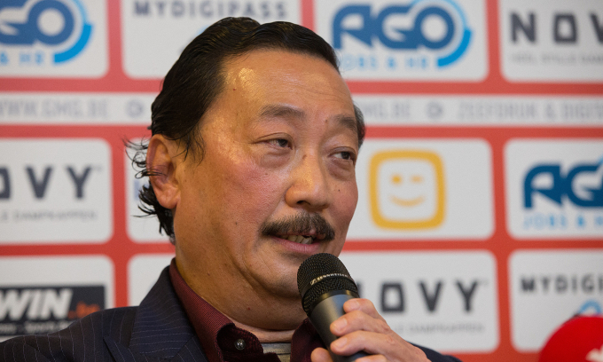 Malaysian billionaire Vincent Tan reportedly considers selling 30% stake in Prudential Malaysia