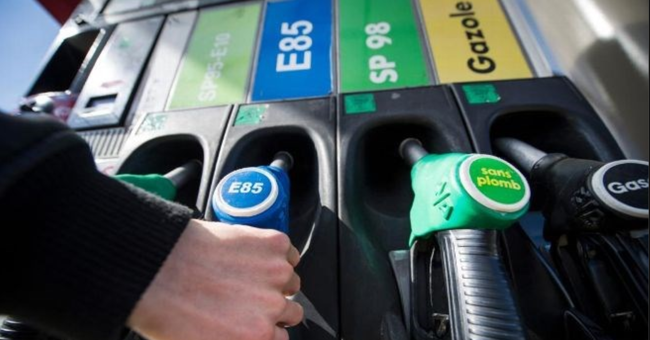 Xăng E85 rẻ hơn đáng kể, 400.000 xe ở Pháp từ bỏ xăng truyền thống