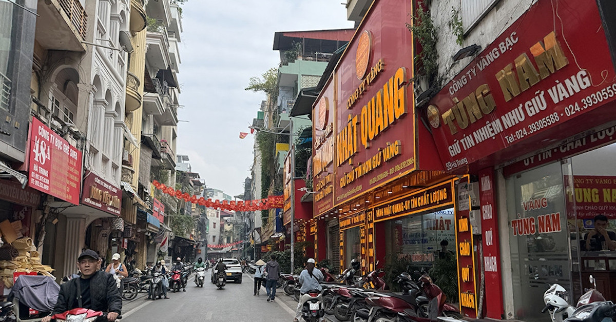 Thuê nhà phố cổ Hà Nội hơn 40 năm không trả tiền, bị kiện vẫn đòi quyền sở hữu Thuê nhà phố cổ Hà Nội hơn 40 năm không trả tiền, bị kiện vẫn đòi quyền sở hữu
