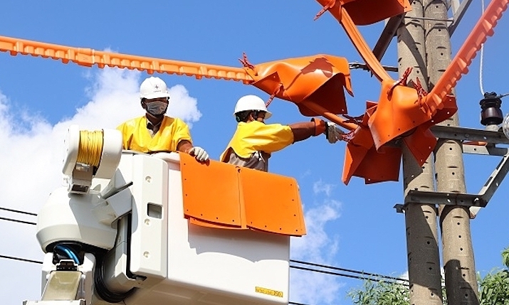 Bộ Công Thương: Cho EVN thu hồi khoản lỗ qua giá điện là đúng luật