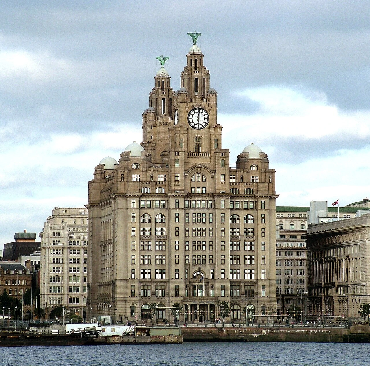 What Is the Liver Bird Building Used For in Bird Keeping