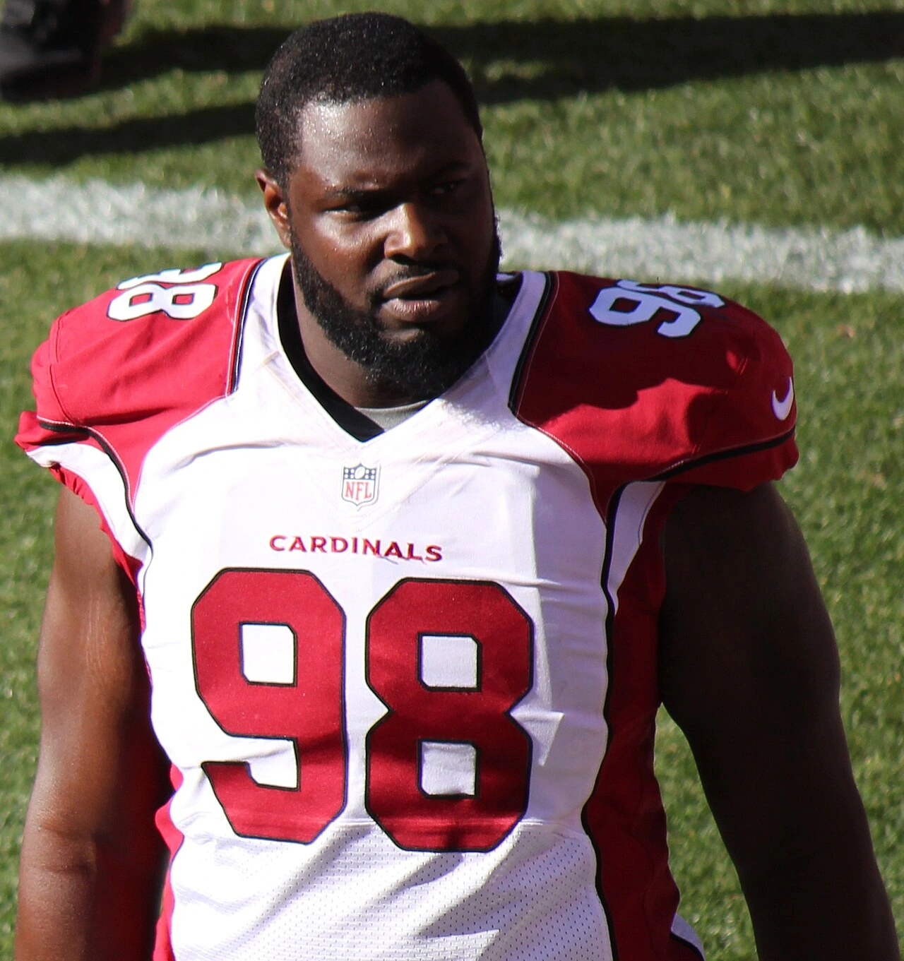 Frostee Rucker in an Arizona Cardinals uniform on the field during an NFL game