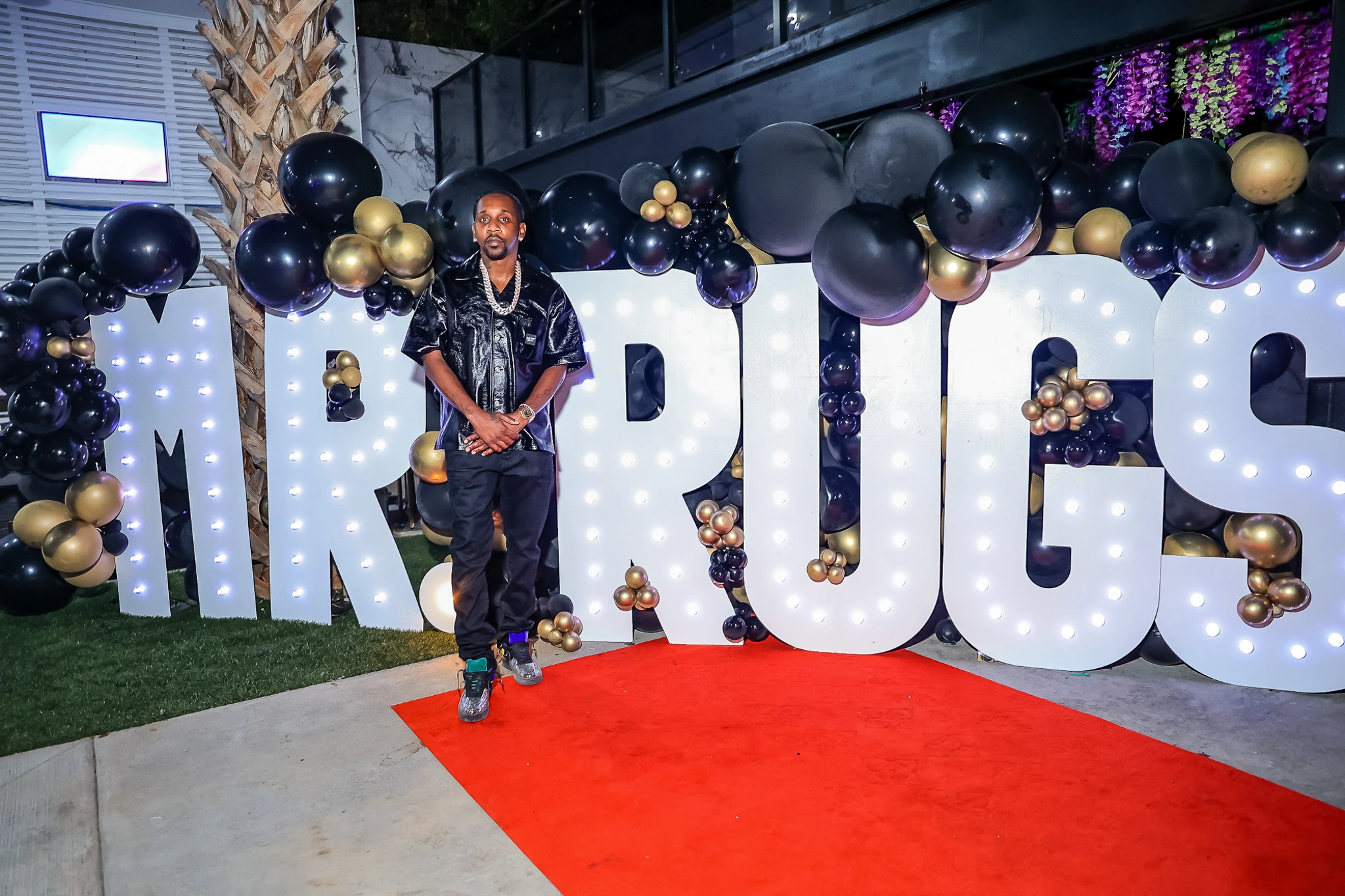Mr Rugs Net Worth: Income Breakdown and Estimate Method