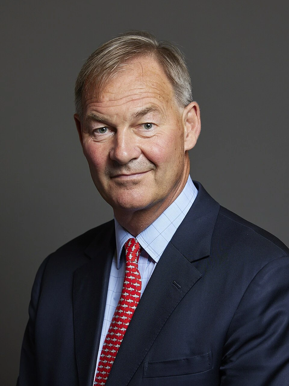 Official portrait of Rupert Lowe MP
