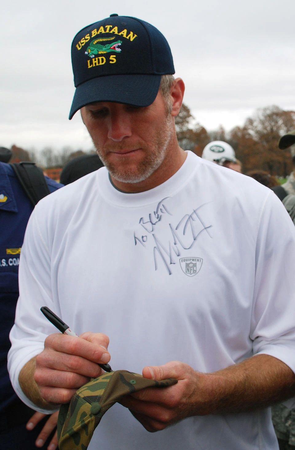 Favre Net Worth: Estimate, Breakdown, and How It’s Calculated