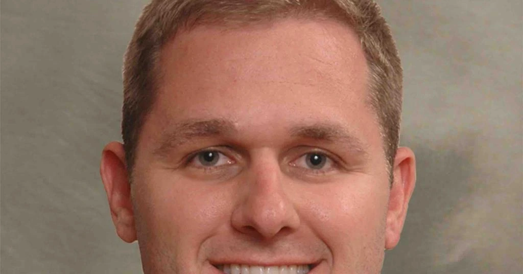 Headshot of Sean Klimczak