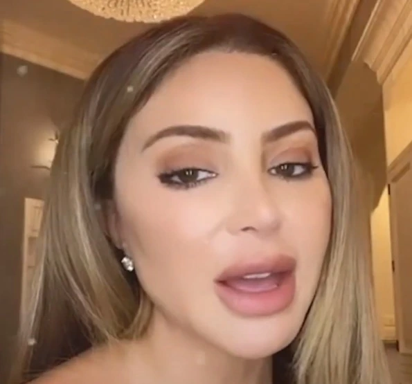 Larsa Pippen posing indoors in a close-up selfie-style photo