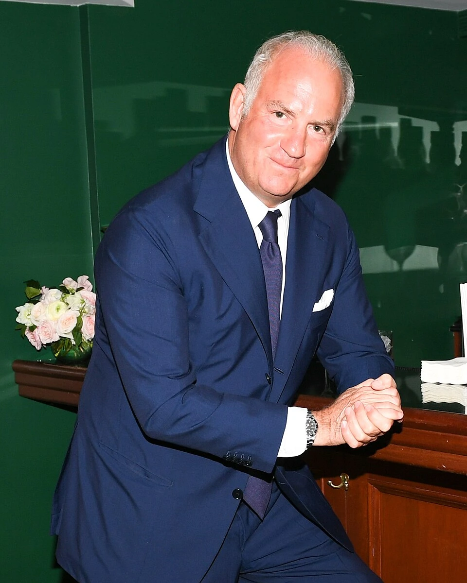 Charles Finch Net Worth: The Estimate and How It’s Derived