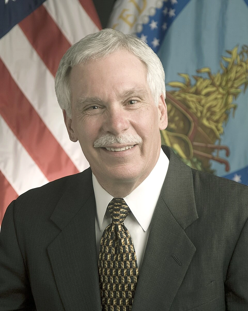 Portrait of Ed Schafer