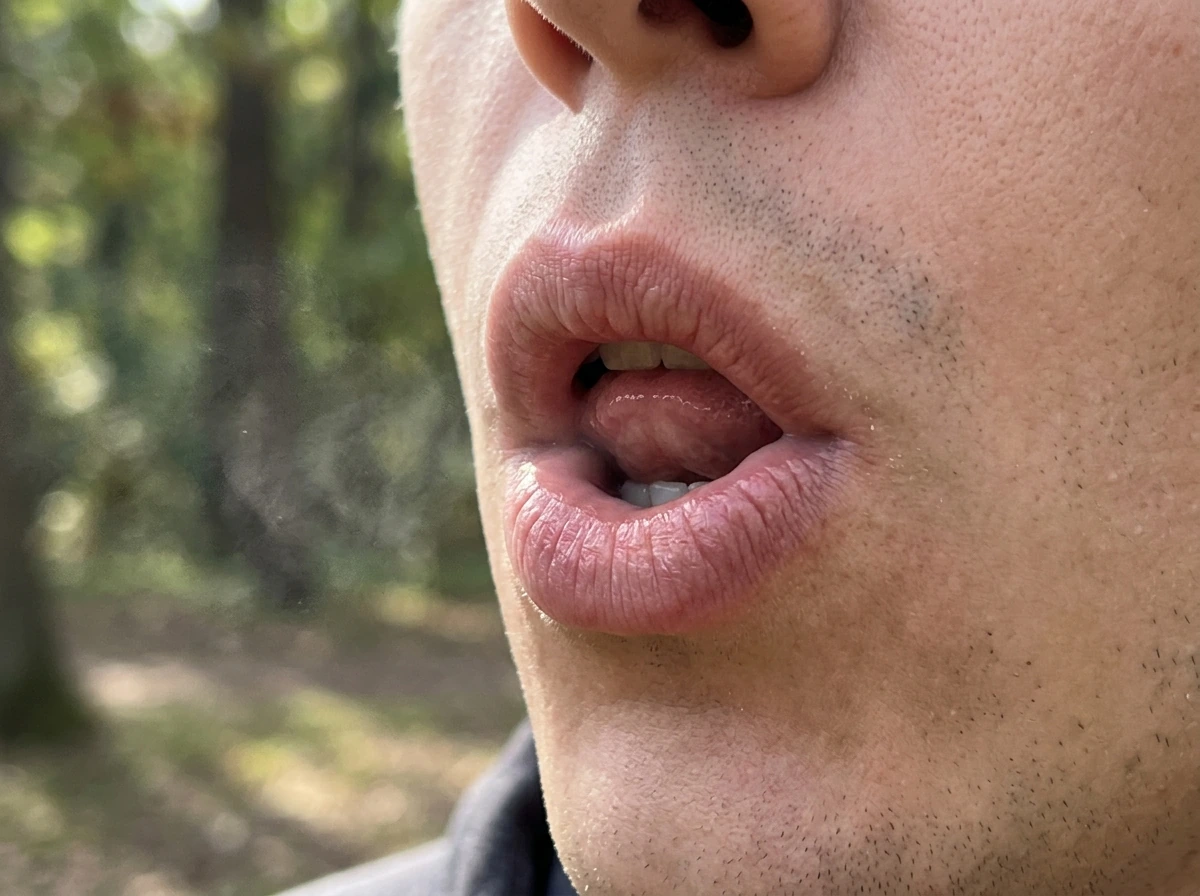 how to whistle like bird