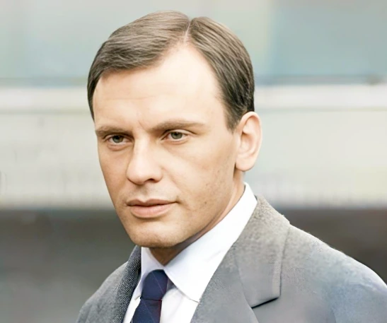 jean-louis trintignant net worth