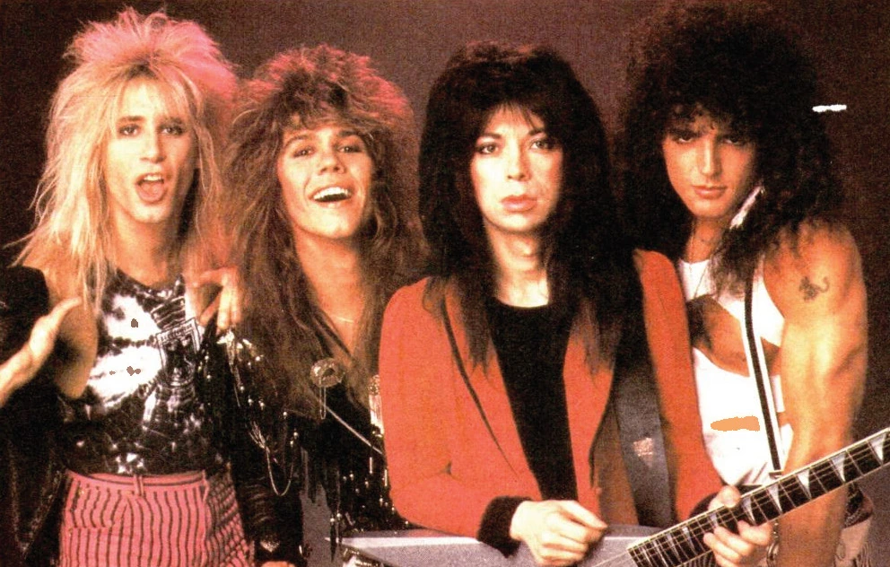 Vinnie Vincent performing with Vinnie Vincent Invasion, circa 1988