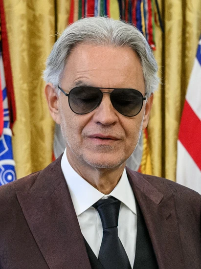 Andrea Bocelli portrait in the White House Oval Office