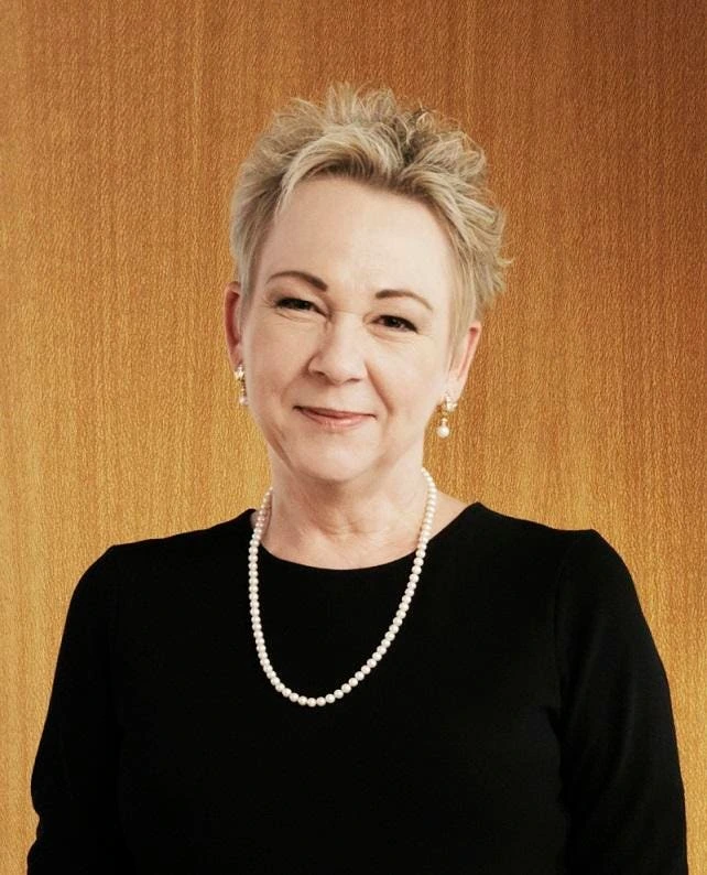 Portrait photo of Bonnie Baha CFA